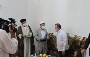 فرمانده سپاه مهاباد با خانواده شهدای این شهرستان دیدار کرد