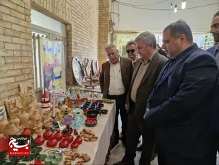&nbsp;نمایشگاه یلدایی صنایع دستی در اداره میراث فرهنگی تاکستان بازگشایی شد