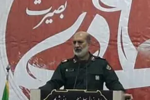 در ۹ دیماه مردم غیور ایران تصمیم انقلابی گرفتند و نقشی تاریخی و حماسی ایفا کردند
