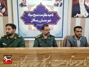 بسیج بازوی توانمند دولت و پای کار مردم است