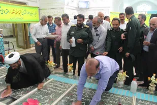 قبور مطهر شهدای امامزاده خدیجه خاتون غبارروبی شد