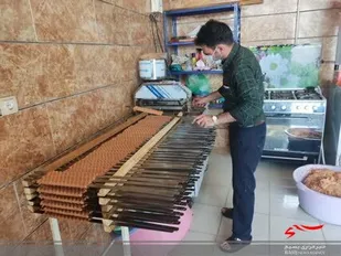 پخت  و توزیع530 پرس غذا در غرب شهرکرد