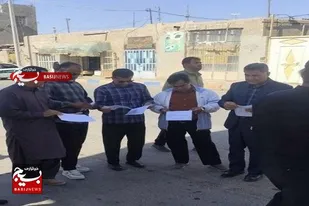 آغاز هفته بسیج در هامون با طعم خدمت؛ توزیع گسترده بروشورهای "بسیج سازندگی" در نماز جمعه
