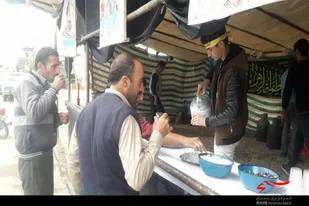 خدمات&zwnj;رسانی موکب اربعین حسینی در شهر لالجین