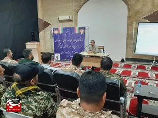 تجلیل از بسیجیان و پیشکسوتان شرکت کننده در برنامه تامین امنیت کنگره ۲۴ هزار شهید استان خوزستان