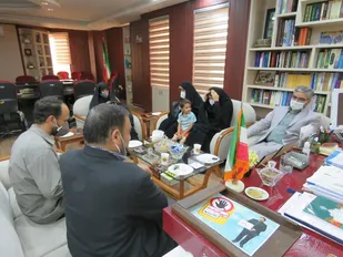 خانواده، مدرسه و آموزش مهمترین ارکان پرورش دینی و شخصیتی جوانان و نوجوانان هستند