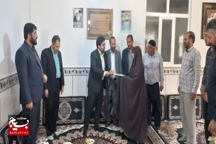 دیدار روسای دادگستری و بسیج حقوقدانان کبودراهنگ با خانواده شهید &laquo;حسنی&raquo;