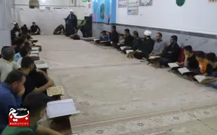 مراسم محفل قرآنی و تجلیل از نوجوانان در شهر زهره شهرستان هندیجان