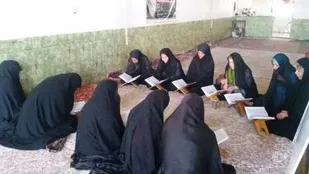 ختم قرآن مجیدتوسط بسیجیان لردگان