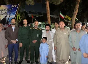 بازدید فرمانده سپاه سلمان و فرمانده سپاه شهرستان از سیاه چادر وحدت ملی