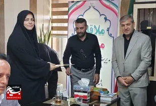 برگزاری نشست خبری روز خبرنگار در شبکه بهداشت و درمان ساوجبلاغ/نقش محوری رسانه&zwnj;ها در مجموعه بهداشت و درمان