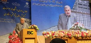 کسانی که خون به دل رهبری و مردم کردند، نباید میدان دار باشند/ به دنبال تقویت مهارت اساتید هستیم