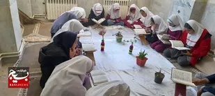 محفل انس با قرآن در مدرسه دخترانه