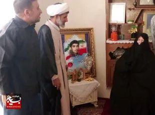 دیدار با خانواده روحانی شهید احد کیانی در میانه