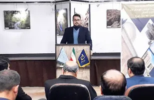 برخیزید اى شهیدان راه خدا؛ باغبان سبز عاطفه، براى دوباره روییدن دانه سرخ وجودتان، به دیدار آمده است.