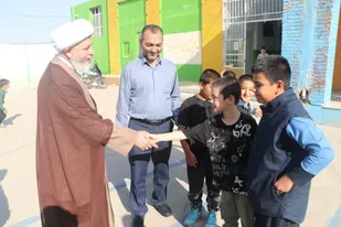 رفع مشکلات مدرسه آیت الله صدر ایوانکی در دستور کار مدیران قرار گیرد