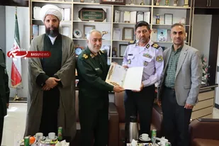 دیدار فرمانده و جمعی از مسئولان سپاه انصارالرضا علیه&zwnj;السلام با فرمانده پدافند هوایی شرق کشور