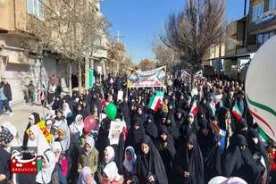 راهپیمایی مردم کبودراهنگ به مناسبت ۲۲ بهمن