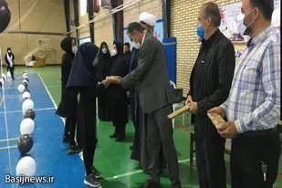 آیین اختتامیه جشنواره فرهنگی و ورزشی والیبال در فامنین