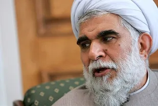 چند توصیه از امام صادق(ع) در باب معرفی  رهبر امت