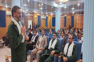 برای ورود به جهاد تبیین جنگ ترکیبی، ابزار ها، هدف ها و مهاجمات دشمن را باید بشناسیم