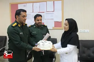 تجلیل فرمانده سپاه شهرستان دیّر از پرستاران