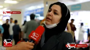 پشت شهدا و انقلابمان هستیم و  ذره ای هم کم نخواهیم آورد