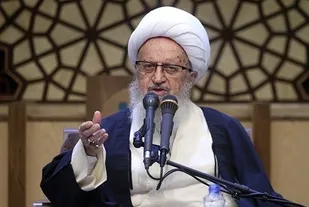 توجه به سیاست نباید باعث غفلت از اقتصاد شود