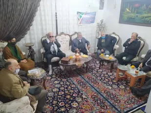 تجلیل بسیجیان از خانواده شهدا شاهرود+ تصاویر
