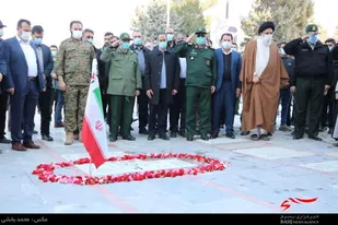 مراسم عطرافشانی و گلباران مزار شهیدان آستان مقدس امامزاده محمد علیه&zwnj;السلام کرج