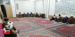 نشست ماهانه علما و روحانیون