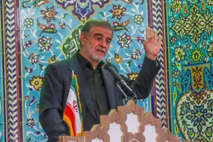 انتقاد نماینده مردم یزد از راه&zwnj;اندازی صنایع بدون مجوز/ توسعه استان یزد در مسیر اشتباه قرار گرفت
