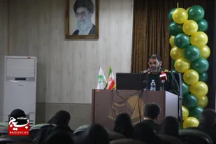 جلسه &laquo;همفکری و هم اندیشی پیرامون بیانات مقام معظم رهبری در دیدار اخیر با بانوان&raquo; در دانشکده حضرت زینب(س) همزمان با سالروز ولادت حضرت فاطمه زهرا(س)