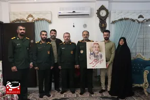 دیدار فرمانده سپاه کربلا با خانواده شهید والامقام مصطفی تاش موسی
