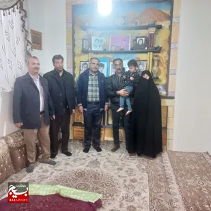 دیدار جمعی از مهندسین بسیجی شاهرود با خانواده شهید
