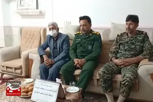 تجلیل از مدیر محله &laquo;کرامت فقیر لشکری&raquo; در هفته بسیج با حضور جانشین فرماندهی ناحیه نیمروز