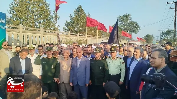 آیین افتتاح نمایشگاه فرهنگی و هنری