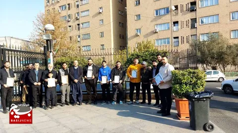 تجلیل و قدردانی از خبرنگاران دفتر مرکزی خبرگزاری بسیج
