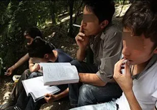 دولت هیچ برنامه ای برای مقابله با کاهش سن اعتیاد ندارد