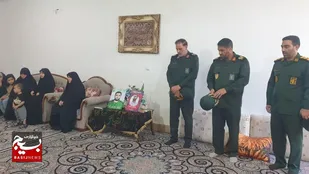 ابراز همدردی فرماندهان سپاه حضرت ابوالفضل(ع) لرستان با خانواده&zwnj;های شهدای تهاجم اخیر رژیم صهیونیستی