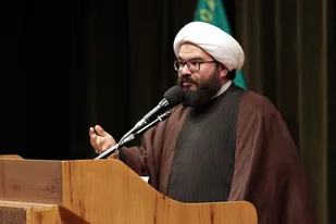 طرح استیضاح رئیس جمهور باید مطرح شود