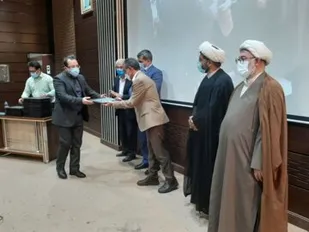 تجلیل از ۴۰ پزشک درمانگر بیماران کرونایی در شاهرود/فعالیت ۱۴۰ پزشک در شرق استان سمنان