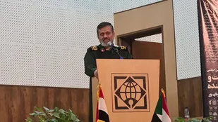 فاتح نبرد با استکبار، در قلب و ذهن ملت ها ماندگار شد