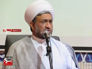 شهید مطهری الگوی عملی اخلاق/ معلمان در راستای رسالت انبیا گام بر می دارند