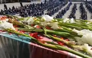 تشییع پیکر شهید گمنام در دبیرستان فاطمیه ملارد/فیلم