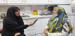 دندانپزشکی که با فرزندآوری، غول کنکور را شکست داد/ تلخیِ فراغ از خانواده را به عشق خدمت به مردم تحمل کردم