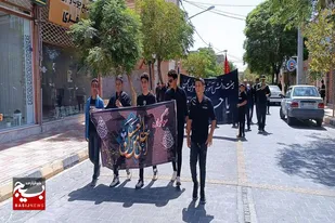 برپایی سوگوارۀ &laquo;احلی من العسل&raquo; و محکومیت هتک حرمت به قرآن کریم در خلیل آباد + عکس