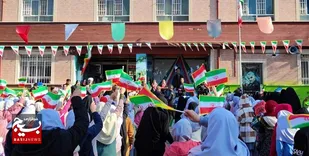 نواخته شدن زنگ انقلاب اسلامی در مدارس خراسان رضوی