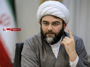 هنر بزرگ امام خمینی (ره) وحدت بود