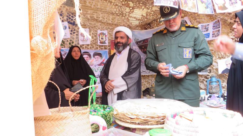 افتتاح نمایشگاه طرح اسوه بسیج در دلوار